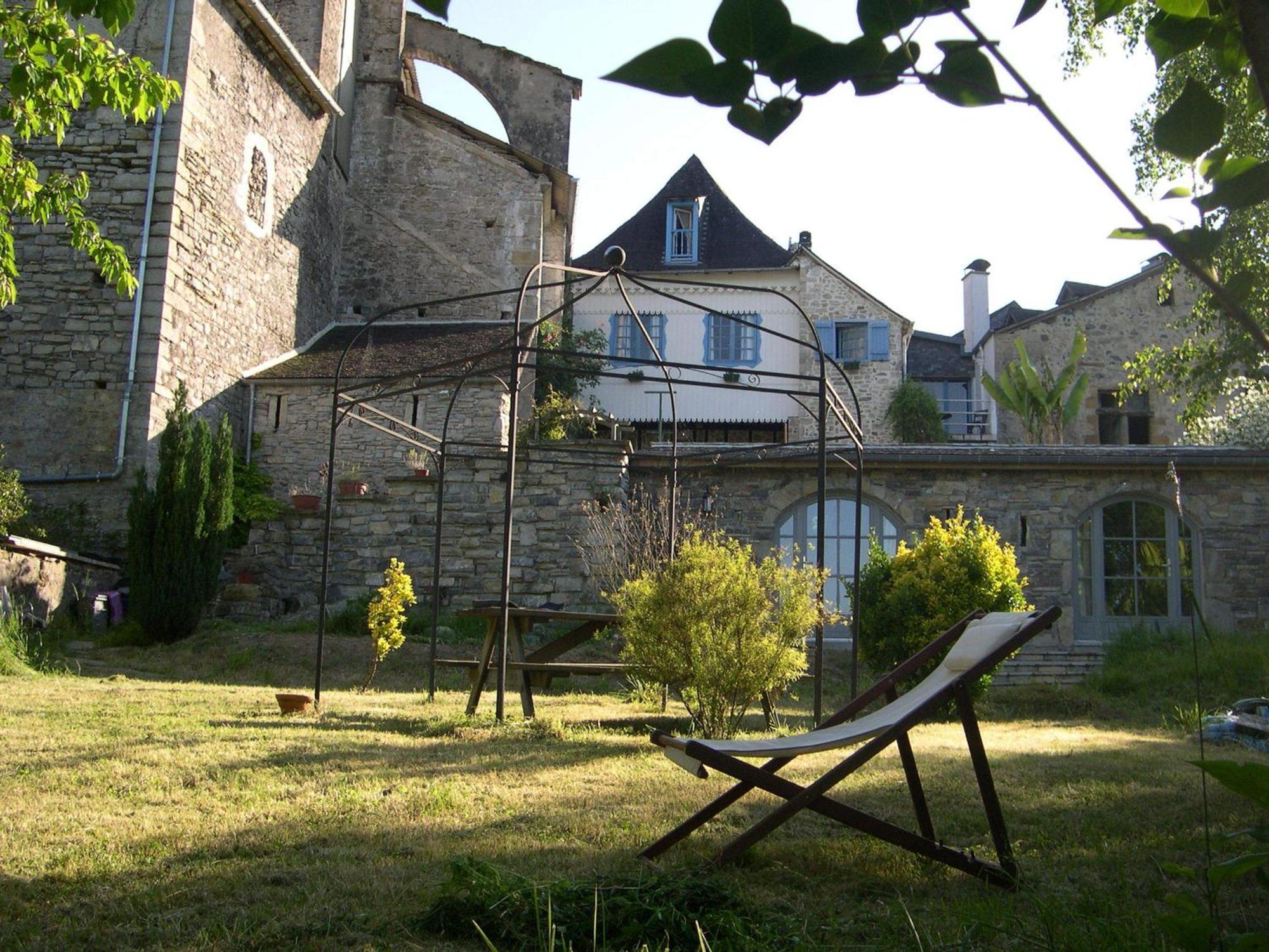 B&B Amphitryon Oloron-Sainte-Marie Exteriér fotografie